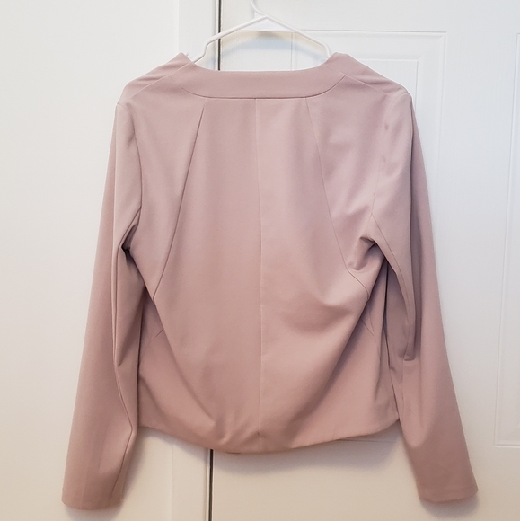 Pink jacket - Picture 3 of 3